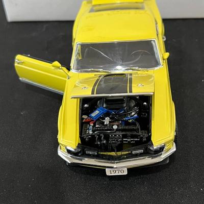 Danbury Mint 1970 Ford Mustang Mach 1
