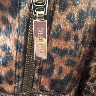 Dereon Knee High Faux Fur Leopard Print Boots Size 8.5