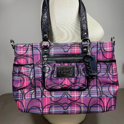New Coach Poppy Handbag
