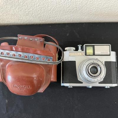 Vintage Koroll II Bencini Analog Camera