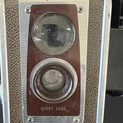 4 Vintage Kodak Duraflex Cameras