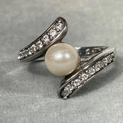 Sterling silver and Pearl Ring 9