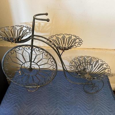 3 Bike Yard Decorations