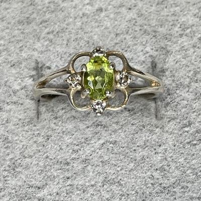 Peridot and Sterling Silver ring 6
