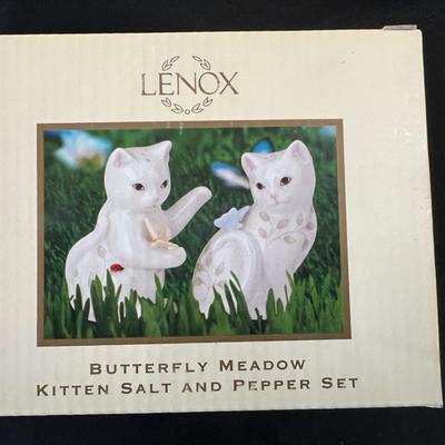 Lenox Cat Salt & Pepper Shakers and Swan