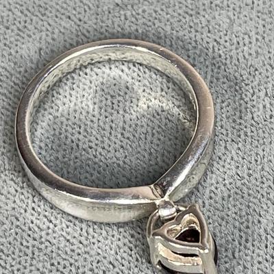 Garnet heart Sterling Silver ring 6