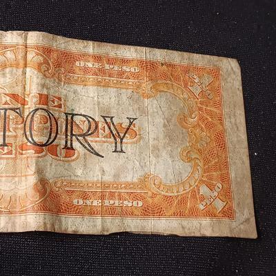 THREE 1940'S PHILIPPINES ONE PESO VICTORY SERIES NO 66