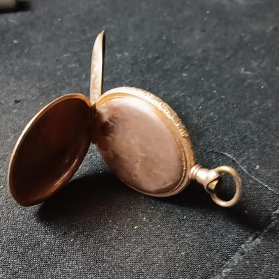 GOLD-TONE POCKET WATCH AND POCKET WATCH CASE FOR REPAIR