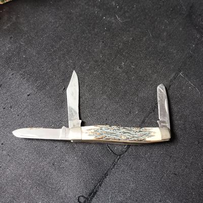 SCHRADE "UNCLE HENRY" POCKET KNIFE