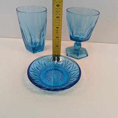 Hazel Atlas Capri Electric Blue Gothic Glass Trinket Dish & Glass
