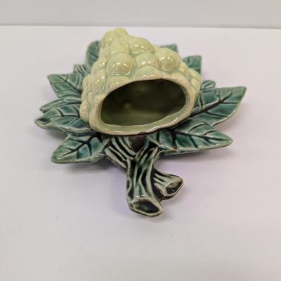 Vintage McCoy Green Grape Cluster Wall Pocket