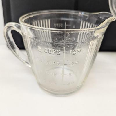 Sale Photo Thumbnail #2344: Anchor Hocking Clear Optic Pitcher Ringed Rib Top Band USA Mixing Bowl With Handle & Spout & Measuring Cup