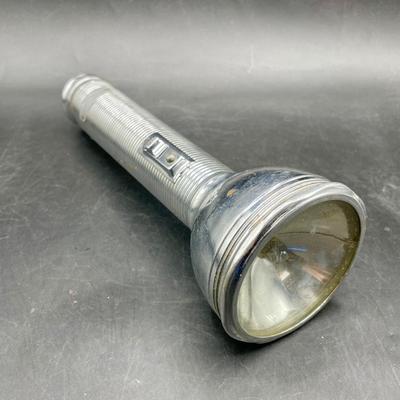 Flashlight Lot - 2 Flashlights - Ray O Vac Sportsman