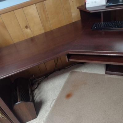 Corner Office Desk and Workstation (No Contents)