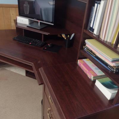Corner Office Desk and Workstation (No Contents)