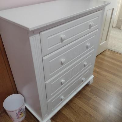 Essentials by Baby Cache Four Drawer Dresser