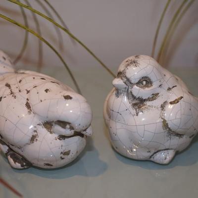 PAIR OF IVORY COLORED WITH BROWN ACCENT CERMIC PLANTERS W/ POTTERY FORMED SPARROWS