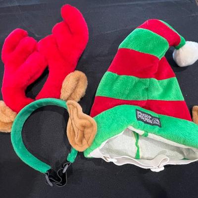 2 Dog Christmas Hats