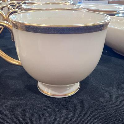 Lenox Tuxedo China Service for 8