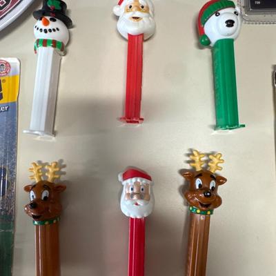 Pez Candy Dispensers Hoosier chip/dip & bowl, Superman playing cards