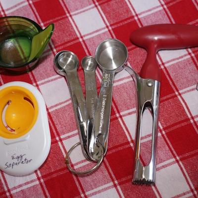 FRENCH GLASS NESTING BOWLS , PYREX , OXO UTENSILS & BAKING TOOLS