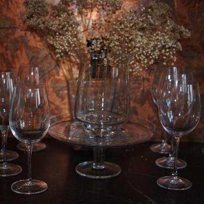 NACHTMANN & BORMIOLI WINE GLASSES, 8" GLASS CANDLE CENTERPIECE AND DESSERT TAZZA