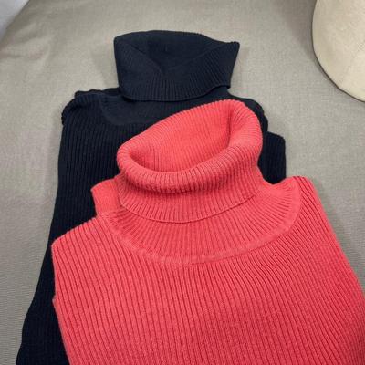 Icelandic Cotton turtleneck sweaters Large