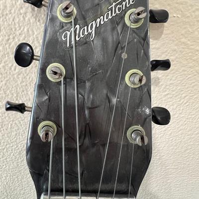 Vintage Magnatone Lap Steel Guitar and Starlet Amp