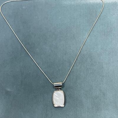 Sterling silver and Mother of Pearl pendant necklace