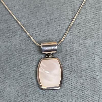 Sterling silver and Mother of Pearl pendant necklace