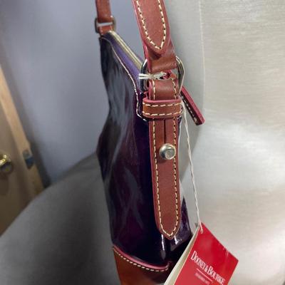 Dooney & Bourke Plum Patent shoulder handbag New