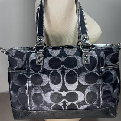 Coach Poppy Black and Silver logo handbag New
