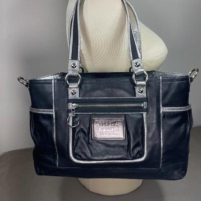 Coach Poppy Black Leather handbag New