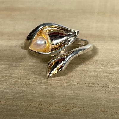 Sterling Silver Calla Lilly wrap ring 9
