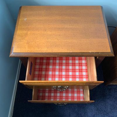 LOT 1 O: American Drew / J.B. Van Sciver Co. Nightstand & Hutch / Desk w/ Chair