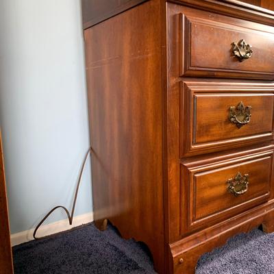 LOT 1 O: American Drew / J.B. Van Sciver Co. Nightstand & Hutch / Desk w/ Chair