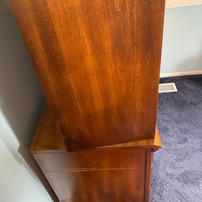 LOT 1 O: American Drew / J.B. Van Sciver Co. Nightstand & Hutch / Desk w/ Chair