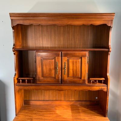 LOT 1 O: American Drew / J.B. Van Sciver Co. Nightstand & Hutch / Desk w/ Chair