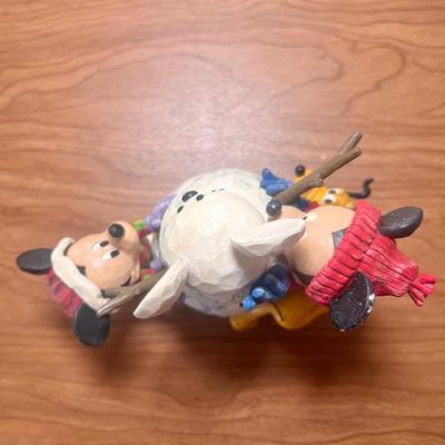 LOT 1A: 2006 Walt Disney Showcase Collection Jim Shore “Magic Comes in Many Shapes” & 2001 Disney “Winter Wonderland” Musical...