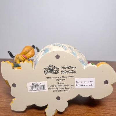 LOT 1A: 2006 Walt Disney Showcase Collection Jim Shore “Magic Comes in Many Shapes” & 2001 Disney “Winter Wonderland” Musical...