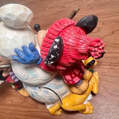 LOT 1A: 2006 Walt Disney Showcase Collection Jim Shore “Magic Comes in Many Shapes” & 2001 Disney “Winter Wonderland” Musical...