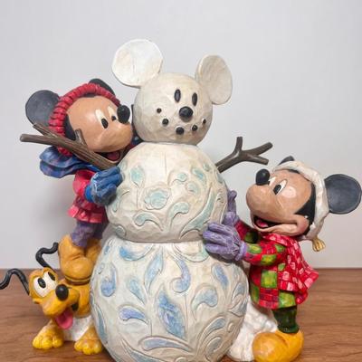 LOT 1A: 2006 Walt Disney Showcase Collection Jim Shore “Magic Comes in Many Shapes” & 2001 Disney “Winter Wonderland” Musical...