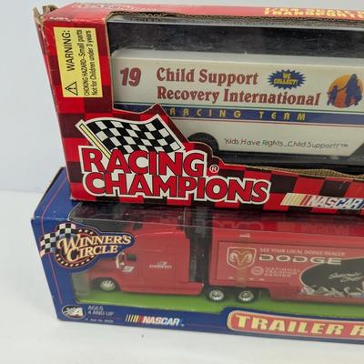 Winners Circle Bill Elliott Muppet Show Trailer Rig & Vintage Racing Champions 1/64 Semi Child Support Recovery International