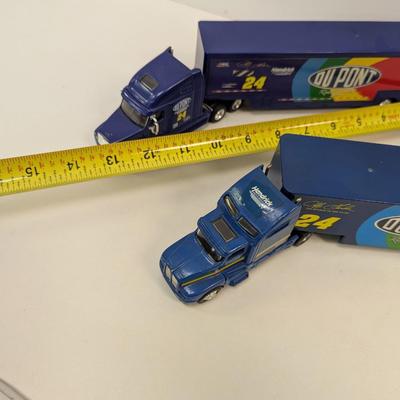 #24 Jeff Gordon Semi Trucks