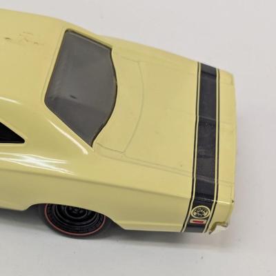 ERTL Dodge Diecast Car 1/18