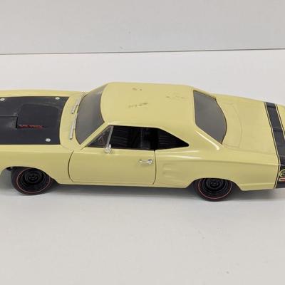 ERTL Dodge Diecast Car 1/18