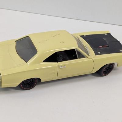 ERTL Dodge Diecast Car 1/18