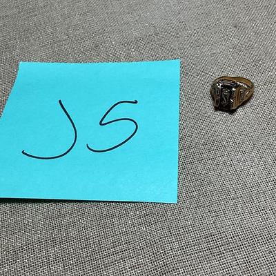 J5-Stamped 10K Ring
