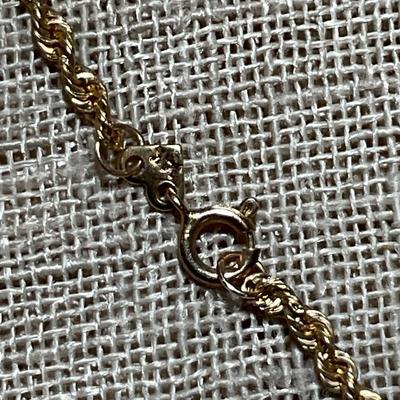 J24-Beautiful Gold Chain (20”)