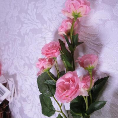 Silk flowers, 1 new pkg of painted 22 gage stem wire